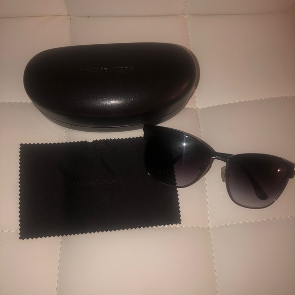 mk sunglasses - Picture 2 of 2
